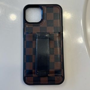 Walli iPhone 13 case